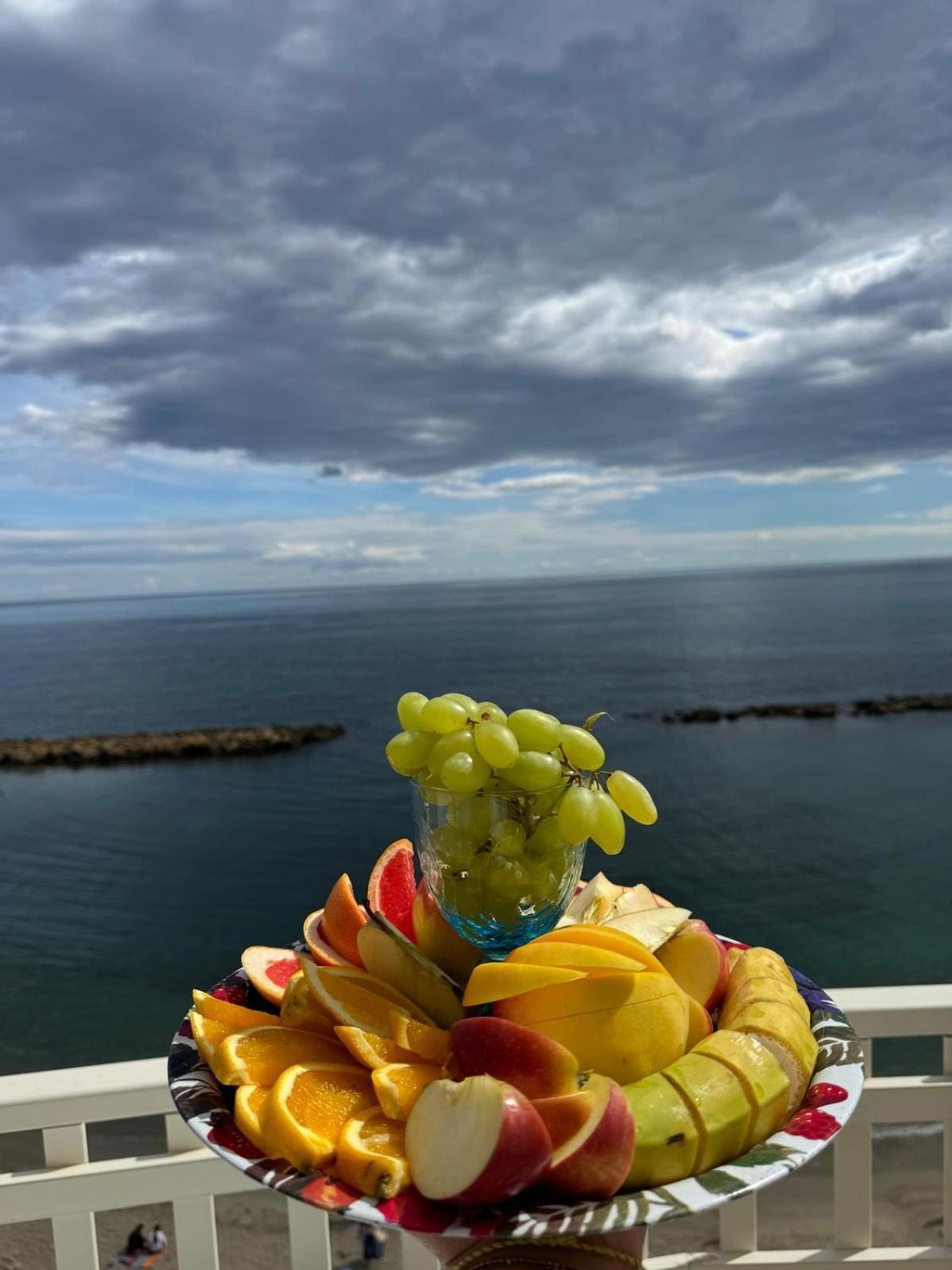 Appartamento Primo Sole Torre Melissa Esterno foto